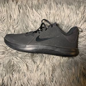 Nike Fly By Low (new no tag no box) never worn